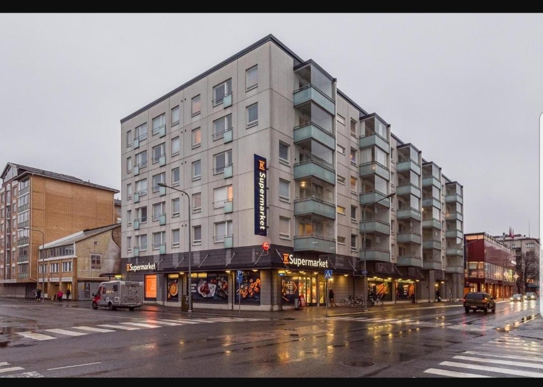 Apartment In City - Antinkatu Pori Buitenkant foto